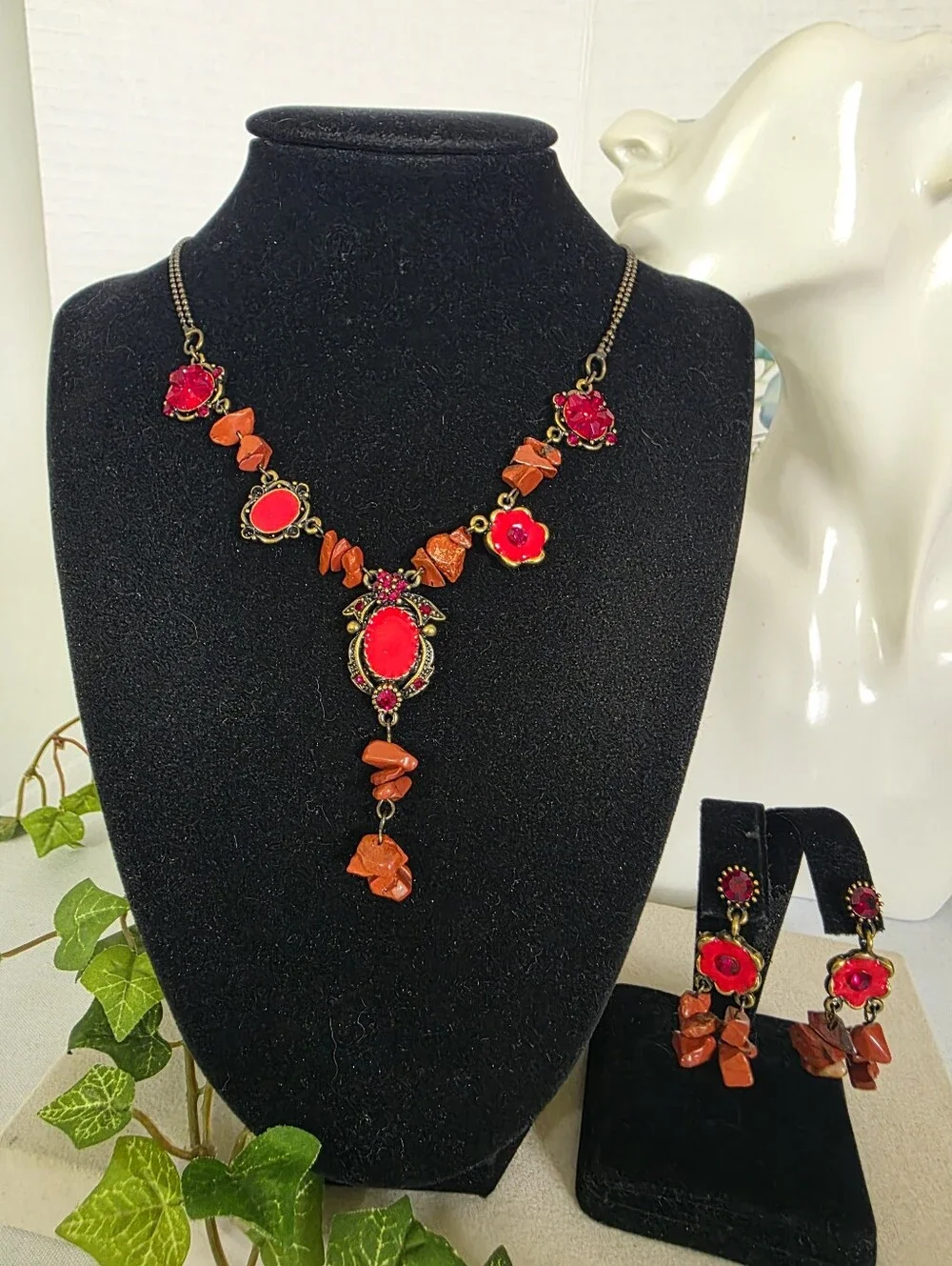 Boho Red Statement Necklace & Earring Set – Antique Brass Tone & Crystal